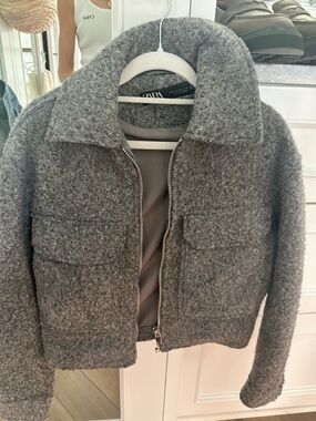 Zara Gray Bouclé Zip-Front Jacket